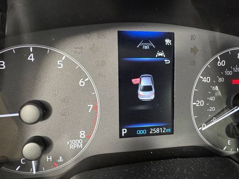Used 2025 Toyota Corolla LE FWD image 3