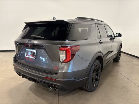 Used 2020 Ford Explorer ST w/ ST Street Pack AWD/4WD image 3