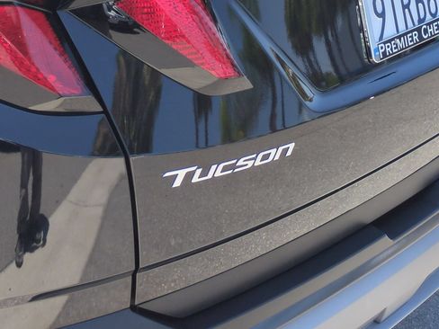 Used 2025 Hyundai Tucson SEL FWD image 30