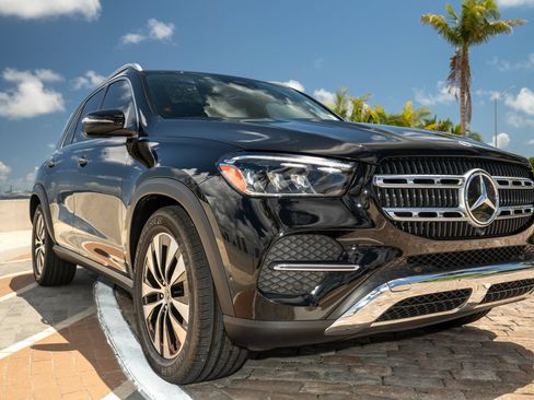 Used 2025 Mercedes-Benz GLE 450 4MATIC image 9