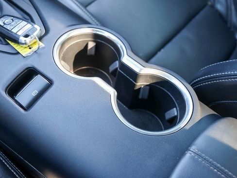 Used 2024 Ford Mustang Premium image 16