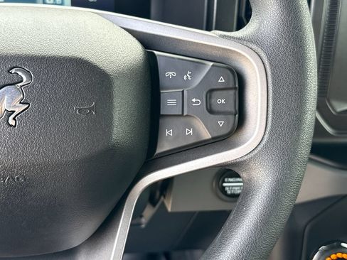 Used 2022 Ford Bronco 4-Door AWD/4WD image 16
