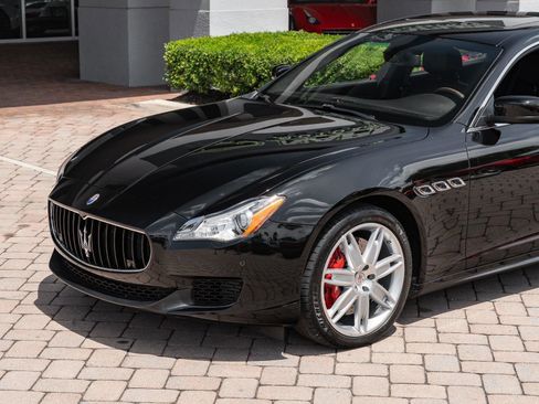 Used 2014 Maserati Quattroporte GTS RWD image 5
