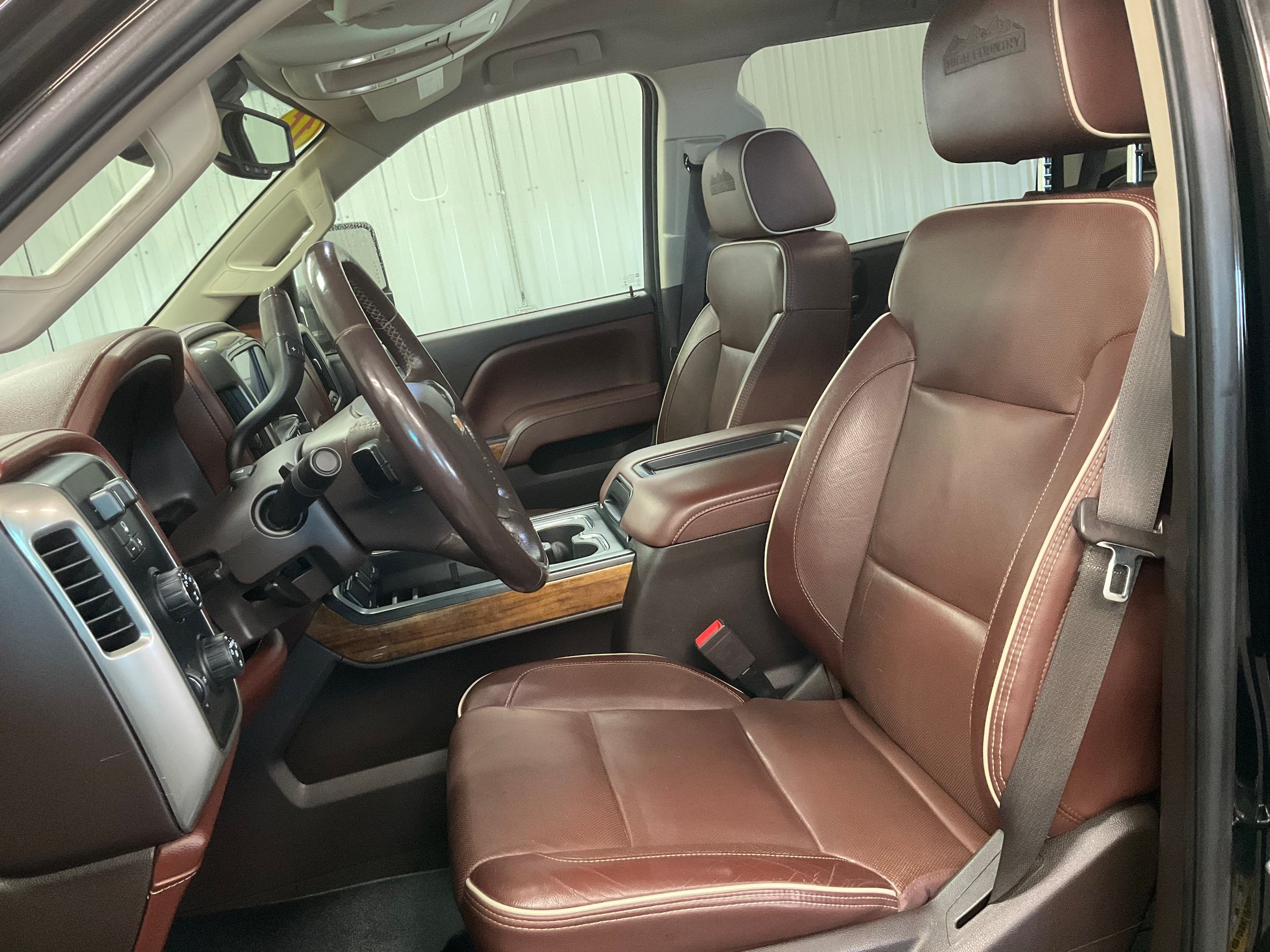 Used 2015 Chevrolet Silverado 2500 High Country w/ Duramax Plus Package AWD/4WD image 12
