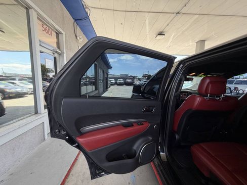 Used 2019 Dodge Durango R/T w/ Trailer Tow Group IV RWD image 13