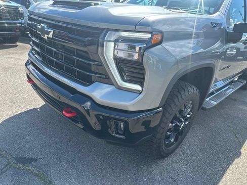 New 2026 Chevrolet Silverado 2500 LTZ w/ Trail Boss Package AWD/4WD image 9
