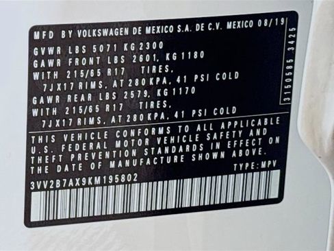 Used 2019 Volkswagen Tiguan SE AWD/4WD image 32