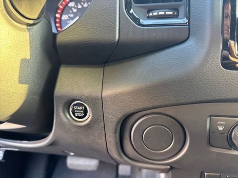 Used 2024 Nissan Frontier Pro-X w/ Technology Package image 21