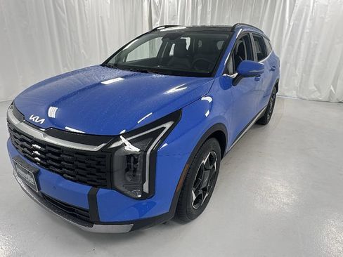 New 2026 Kia Sportage EX w/ EX Panorama Roof Package image 7