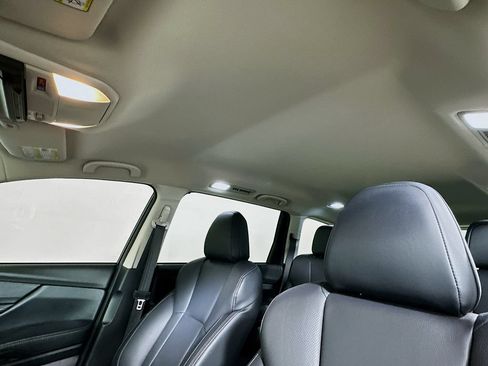 Used 2024 Subaru Ascent Limited AWD/4WD image 11