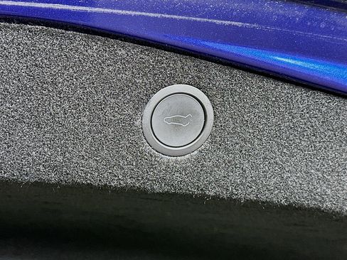 Used 2025 Tesla Model 3 Long Range RWD image 29