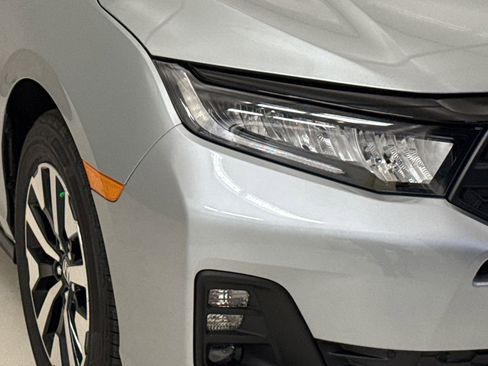 New 2026 Honda Odyssey EX-L image 5