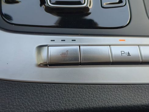 New 2026 Kia Carnival EX image 20