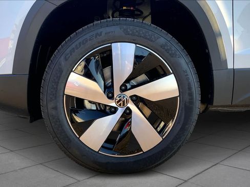 New 2026 Volkswagen Taos S AWD/4WD image 12