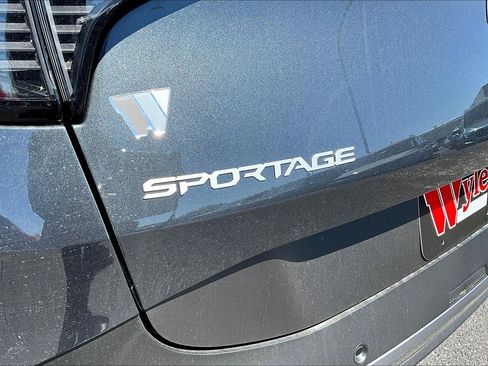 New 2026 Kia Sportage S AWD/4WD image 13