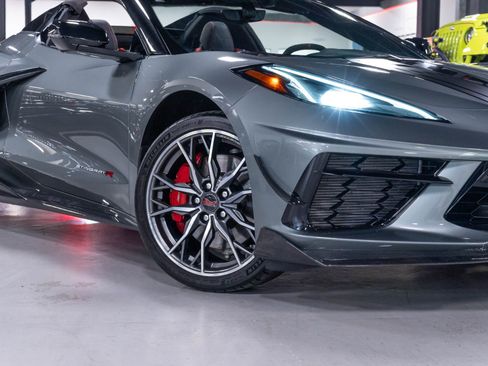 Used 2023 Chevrolet Corvette Stingray Premium Conv w/ Z51 Performance Package RWD image 78