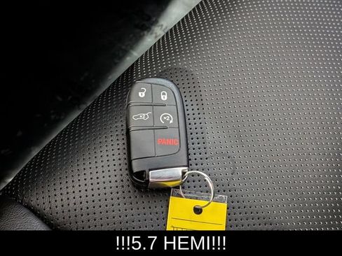 Used 2025 Dodge Durango R/T AWD/4WD image 38