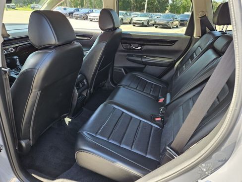Used 2025 Honda CR-V EX-L image 10