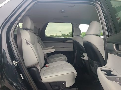 Used 2024 Hyundai Palisade SEL AWD/4WD image 32