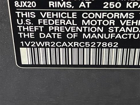 Used 2024 Volkswagen Atlas SE image 33