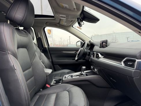 Used 2017 MAZDA CX-5 Grand Touring w/ Premium Package image 18