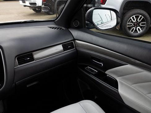 Used 2022 Mitsubishi Outlander LE image 10