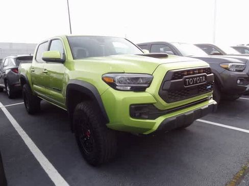 Used 2022 Toyota Tacoma TRD Pro image 3