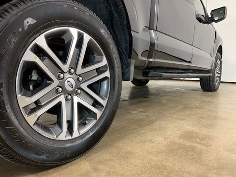 Used 2022 Ford F150 XL w/ STX Appearance Package AWD/4WD image 9