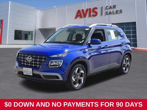 Used 2025 Hyundai Venue SEL FWD image 1