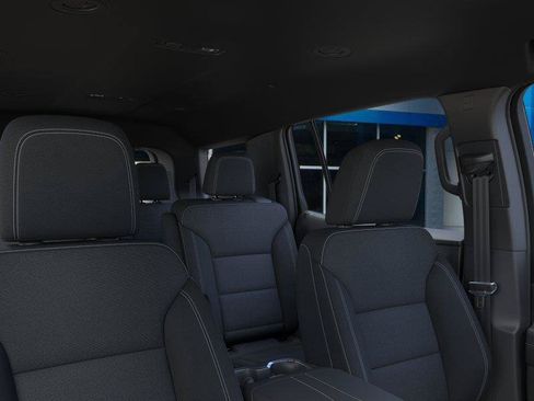 New 2027 Chevrolet Traverse LT FWD image 24