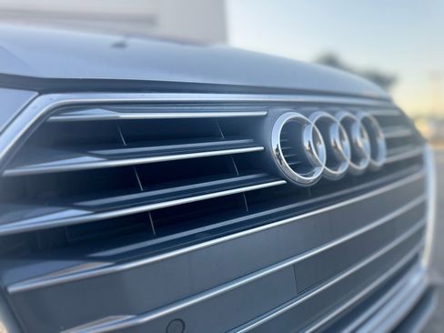 Used 2018 Audi A4 2.0T Premium Plus w/ Premium Plus Package image 15