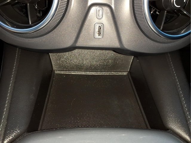 Used 2021 Chevrolet Blazer LT FWD image 20