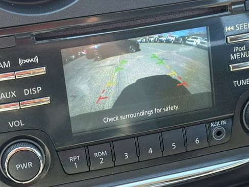Used 2015 Nissan Rogue S w/ Convenience Package AWD/4WD image 21