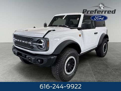 New 2026 Ford Bronco Badlands AWD/4WD image 10