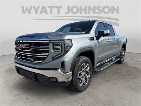 Used 2025 GMC Sierra 1500 SLT w/ SLT Premium Plus Package image 1