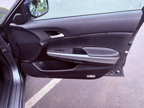 Used 2008 Honda Accord EX-L image 27