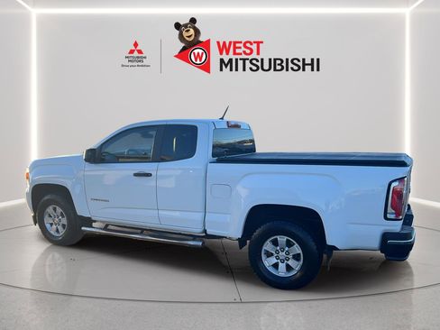 Used 2016 GMC Canyon W/T image 8