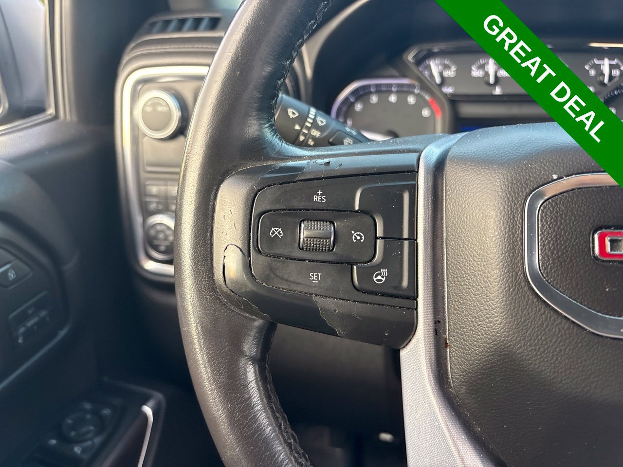 Used 2020 GMC Sierra 1500 SLT RWD image 23