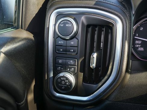 Used 2021 GMC Sierra 1500 SLT w/ SLT Premium Package image 22