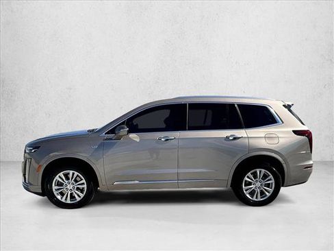 Used 2022 Cadillac XT6 Luxury image 6