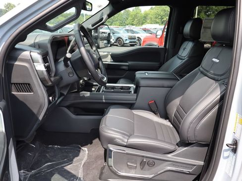 New 2026 Ford F350 Platinum w/ FX4 Off-Road Package AWD/4WD image 26