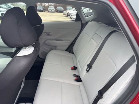 Used 2024 Hyundai Kona SEL w/ Convenience Package image 9