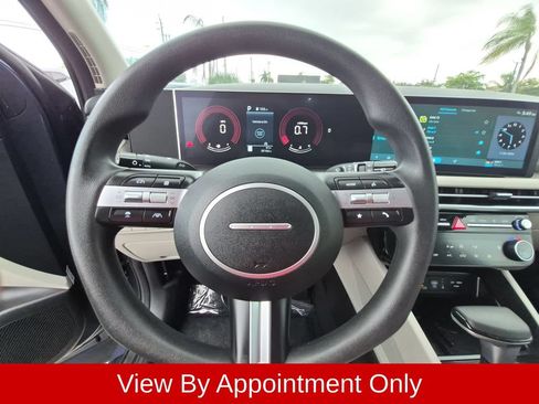 Used 2025 Hyundai Tucson SEL FWD image 22