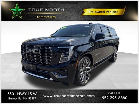 Used 2025 GMC Yukon XL Denali Ultimate AWD/4WD image 1