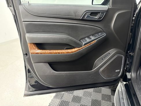 Used 2017 Chevrolet Tahoe Premier AWD/4WD image 9