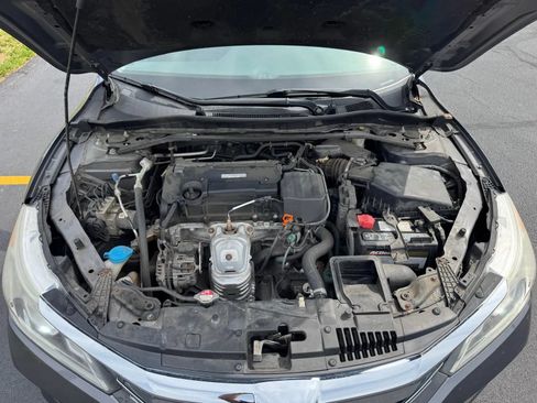 Used 2016 Honda Accord EX-L image 19