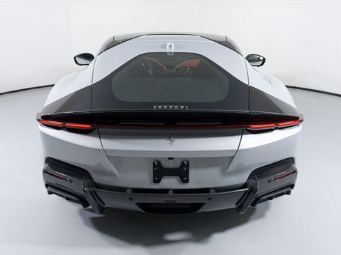 Used 2025 Ferrari 12Cilindri RWD image 15