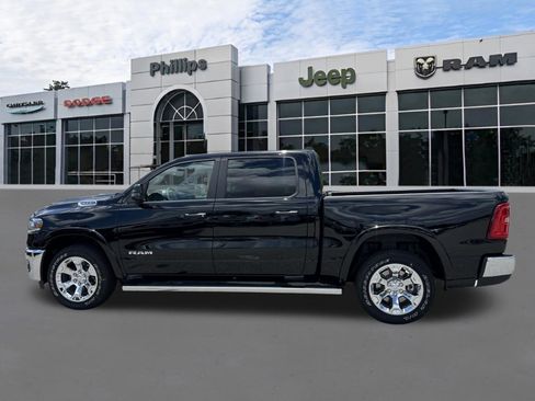 New 2026 RAM 1500 Big Horn AWD/4WD image 6