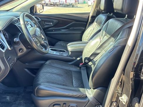 Used 2019 Nissan Murano Platinum w/ Cargo Package image 3
