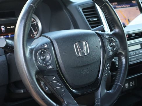 Certified 2020 Honda Ridgeline RTL-E image 17